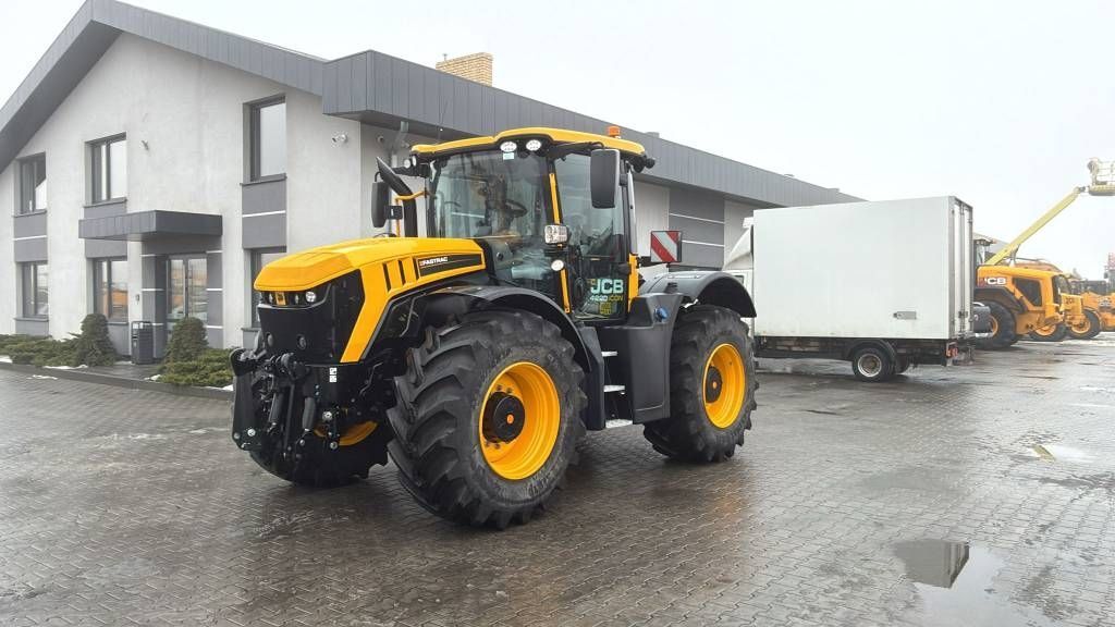 JCB Fastrac 4220 iCON Tractor 179.500 EUR