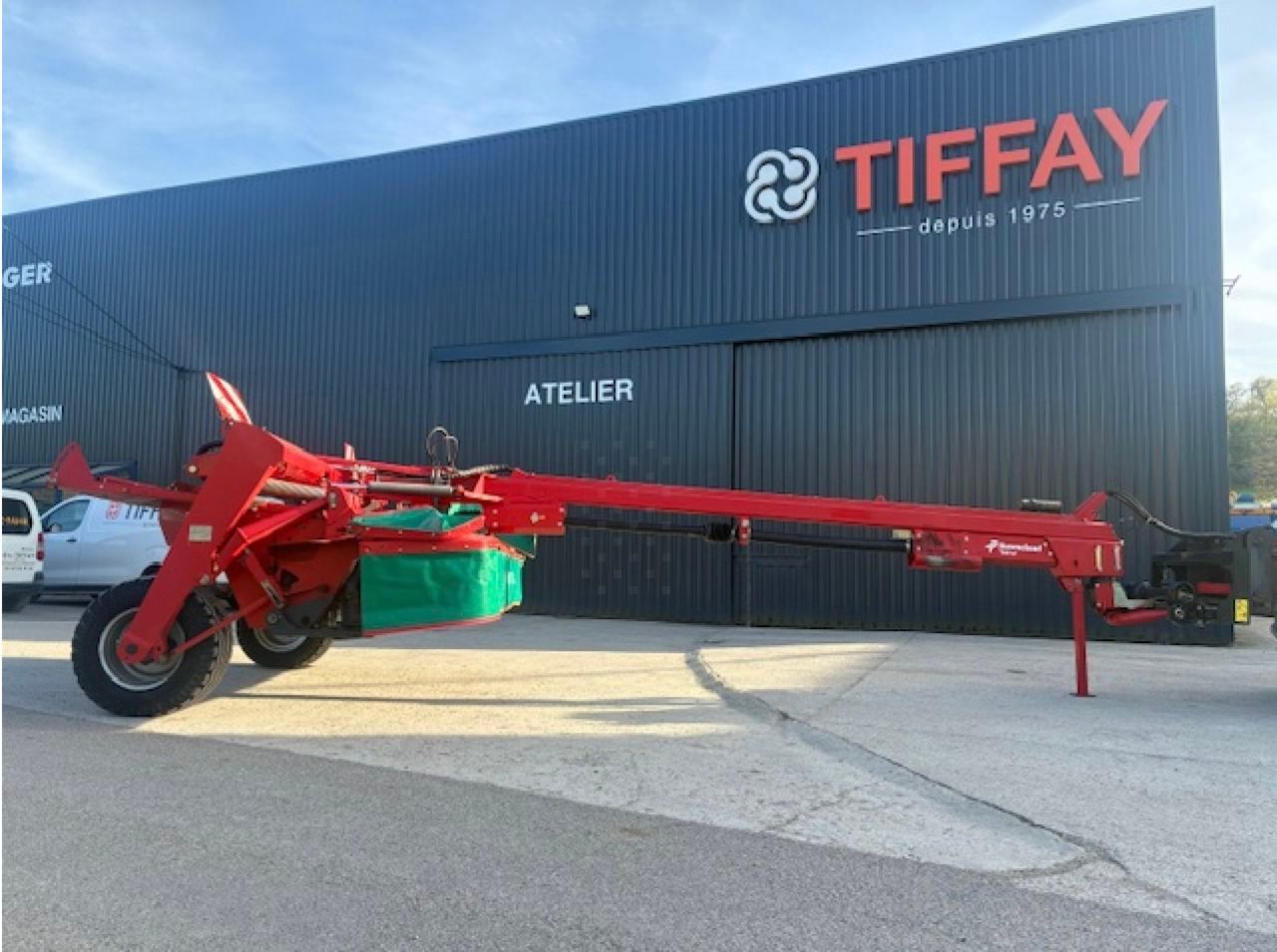 Kverneland 4336 ct Mower €9,400