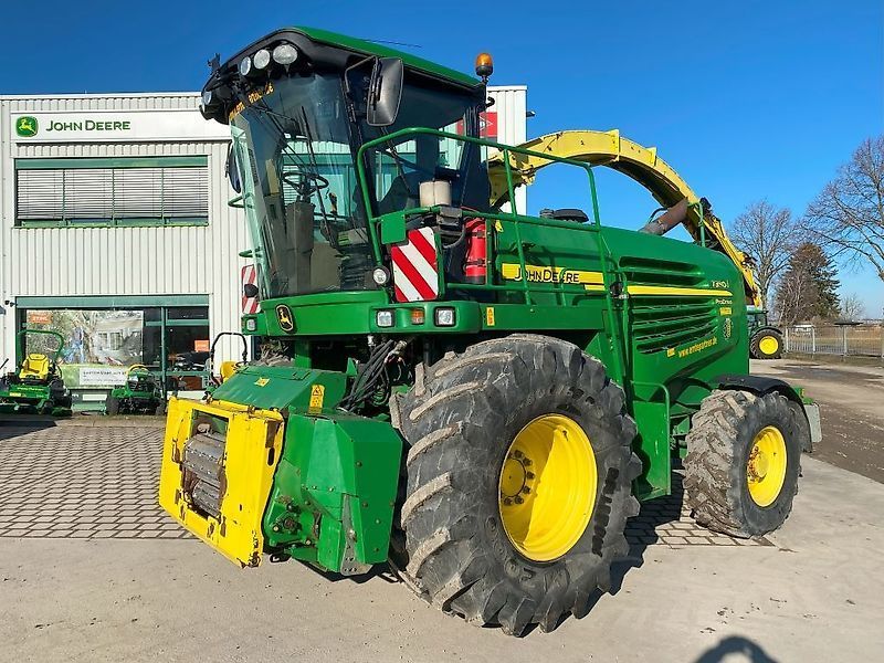 E-FARM: John Deere 7350 i - Ensileuse automotrice - id PJFPRP5 - 39 000 € - Année: 2009 - Lecture du nombre d'heure: 5 145,Allemagne