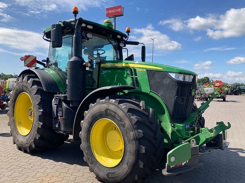 E-FARM: John Deere 7290 R - Tractor - id N9PAV9X - €132,900 - Year of construction: 2020 - Engine hours: 4,678,Engine power (HP): 350,Germany