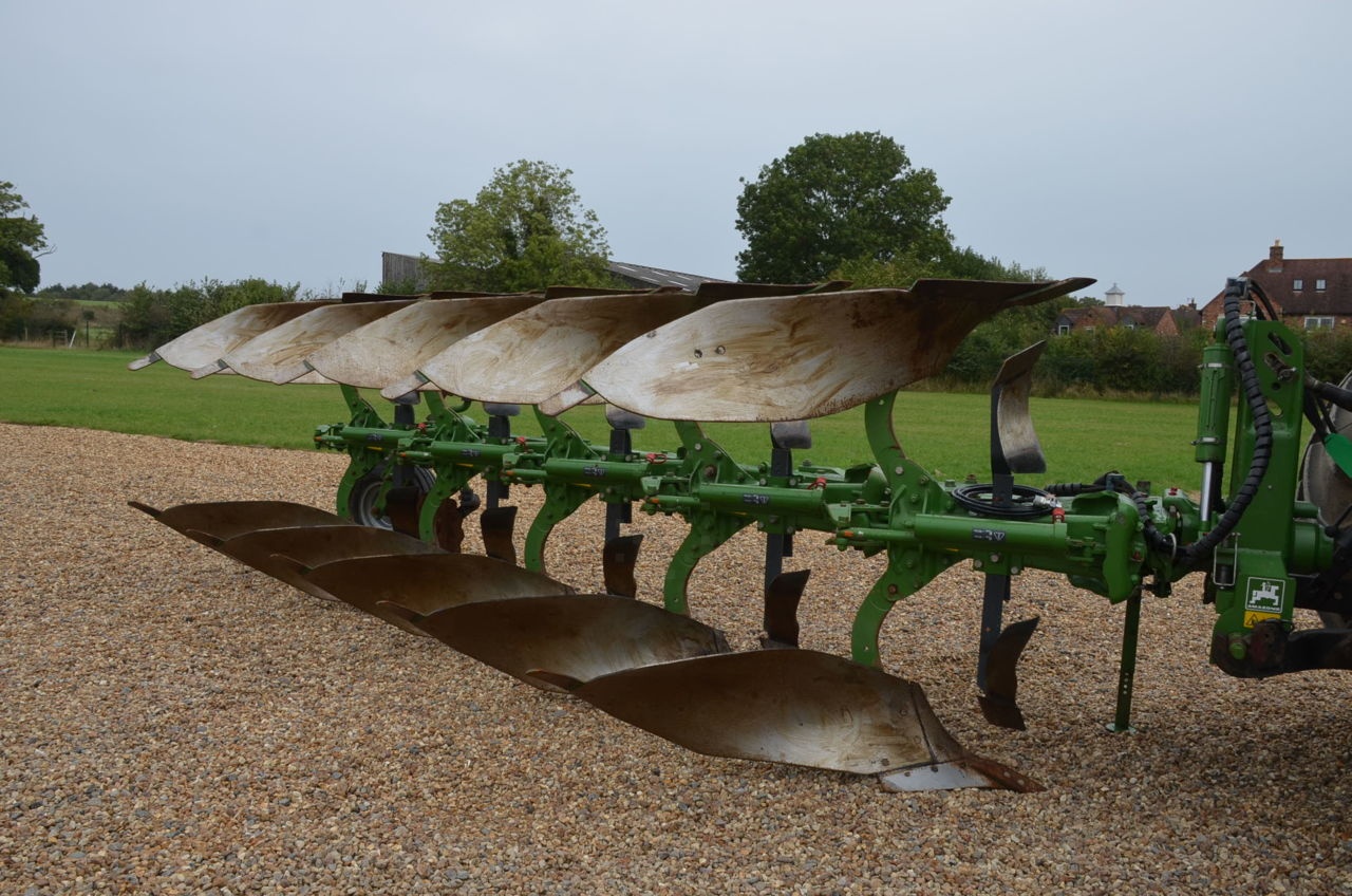 Amazone Cayros XMS 5-850 plough €12,517