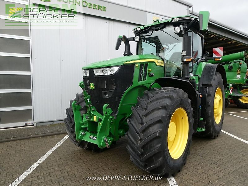 E-FARM: John Deere 7R 330 - Traktor - id EWYJUQM - 242.775 € - Baujahr: 2022 - Abgelesene Motorstunden: 969,Motorleistung (PS): 330,Deutschland