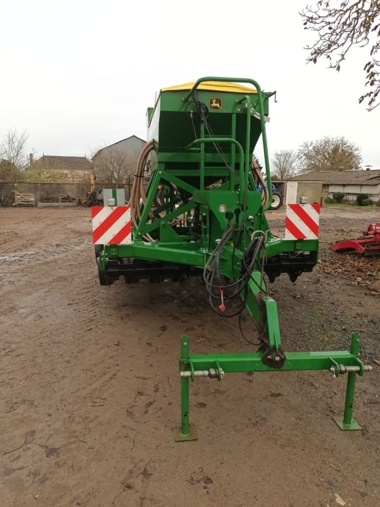 John Deere 750A Burghiu direct 35.000 EUR