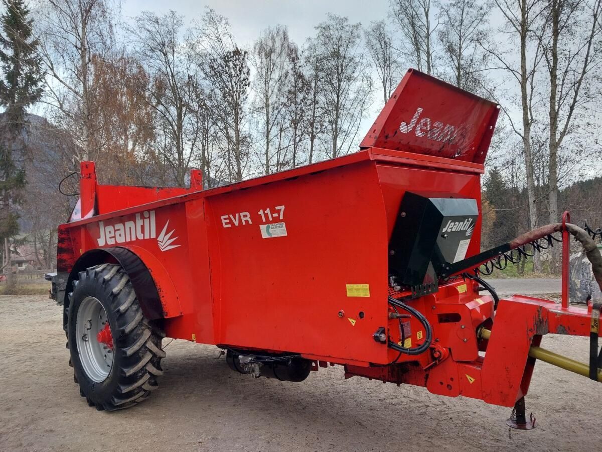 Jeantil Roztrząsacz obornika i kompostu 19 200 €