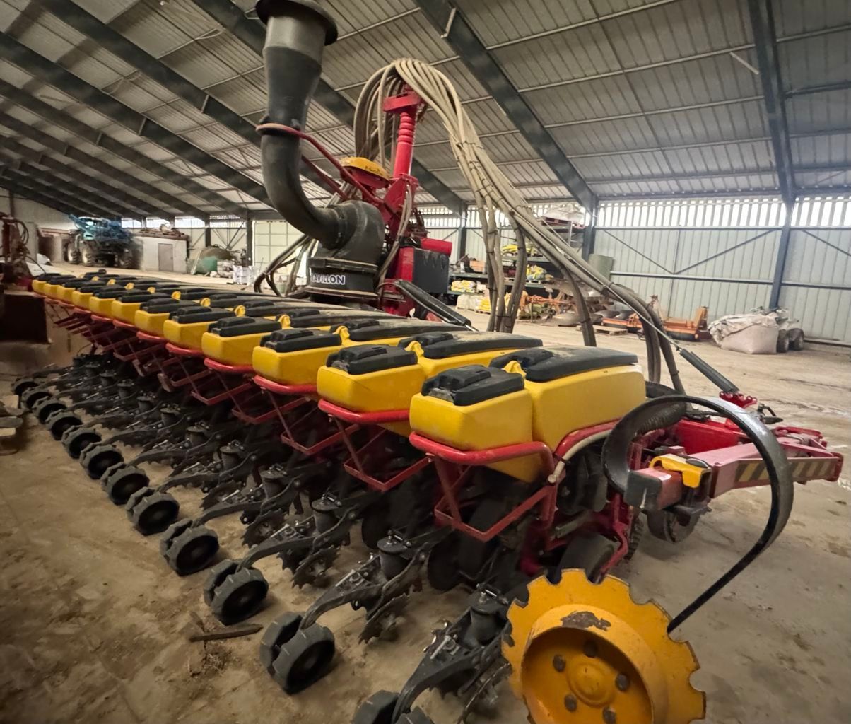 VÄDERSTAD tempo tpv 12 Precision drill €79,500