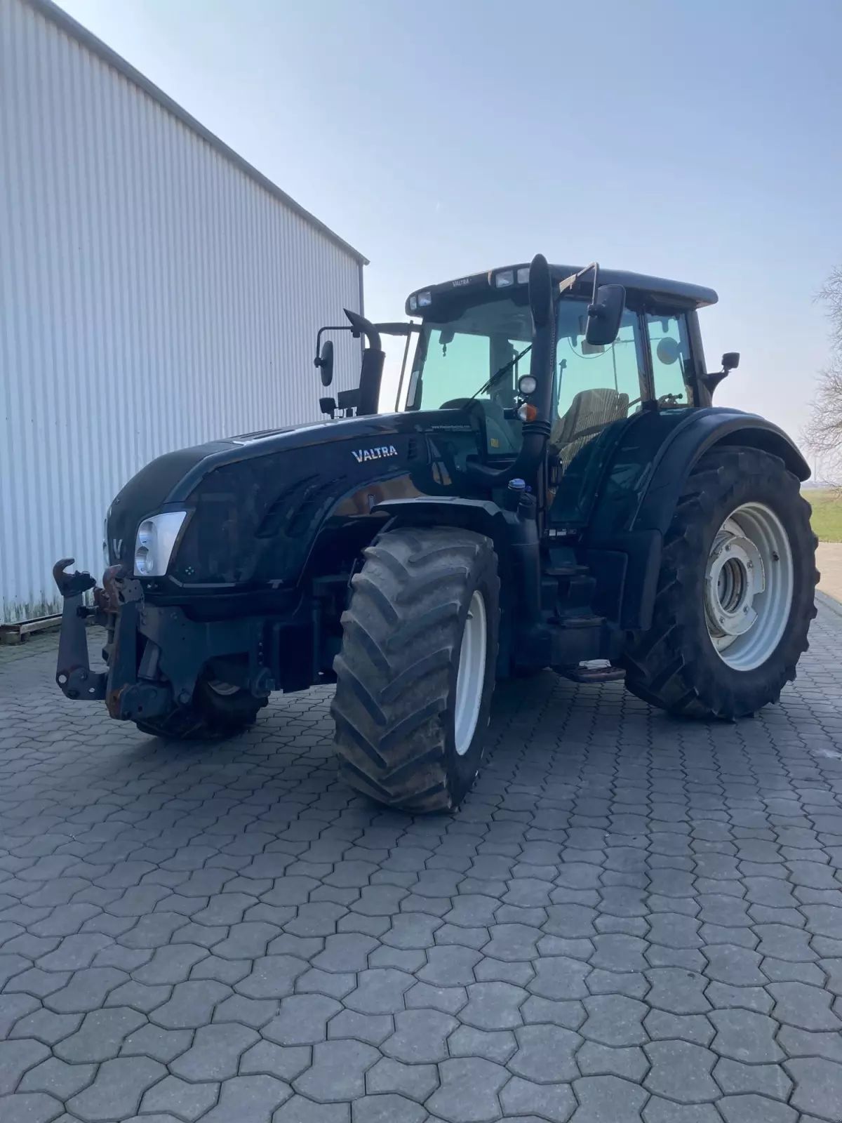 Valtra T 213 Tractor 55.000 EUR