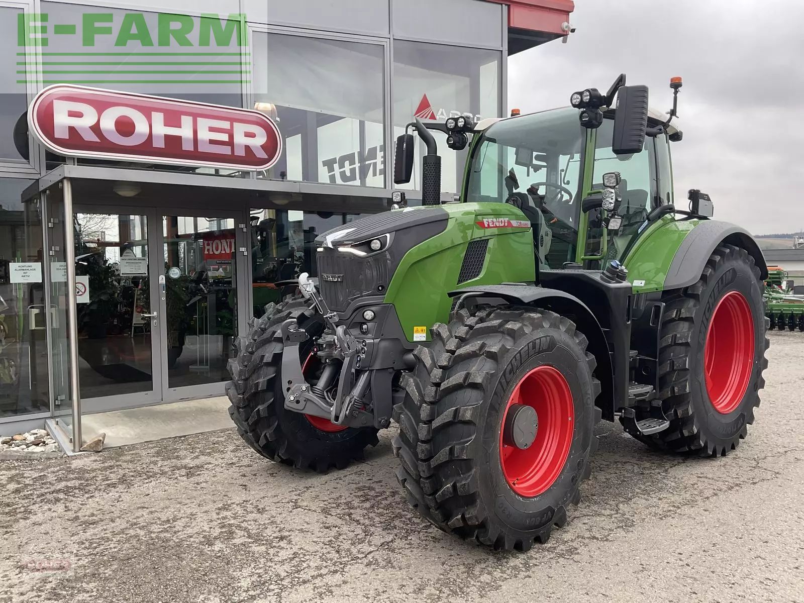 Fendt 728 Vario Profi Plus Tractor