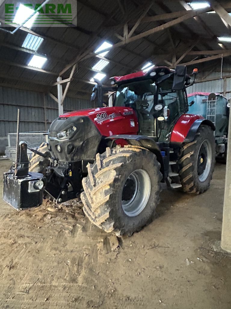 Case IH Puma 240 CVX Traktor 110.000 €