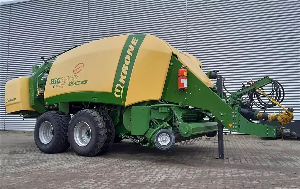 E-FARM: Krone Big Pack 1290 HDP VC - Teile - id 9WUH6UB - 106.595 € - Baujahr: 2018 - Dänemark
