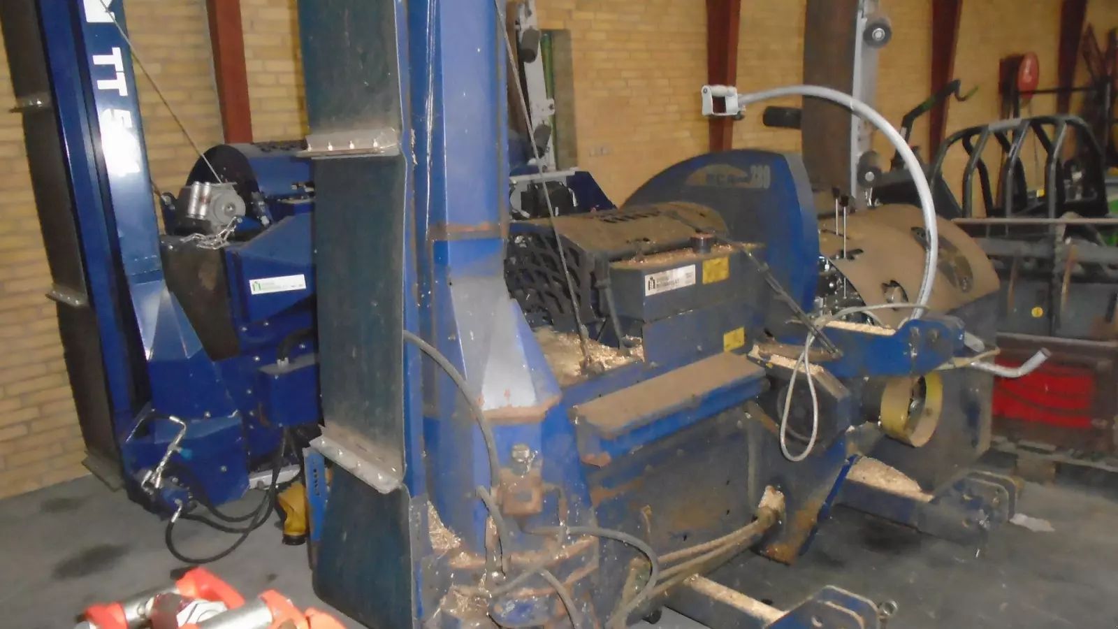 E-FARM: Tajfun rca 380 - Forestry equipment - id C6ZJ9KB - €6,632 - Year of construction: 2014 - Denmark