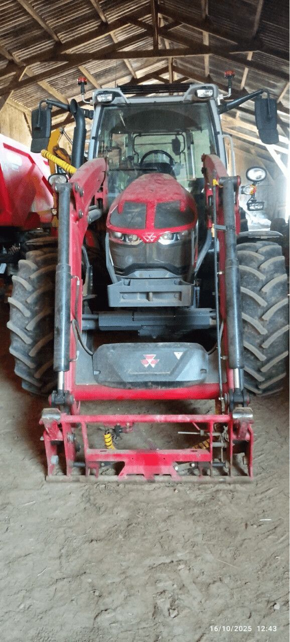 Massey Ferguson 55105 Tractor €68,500