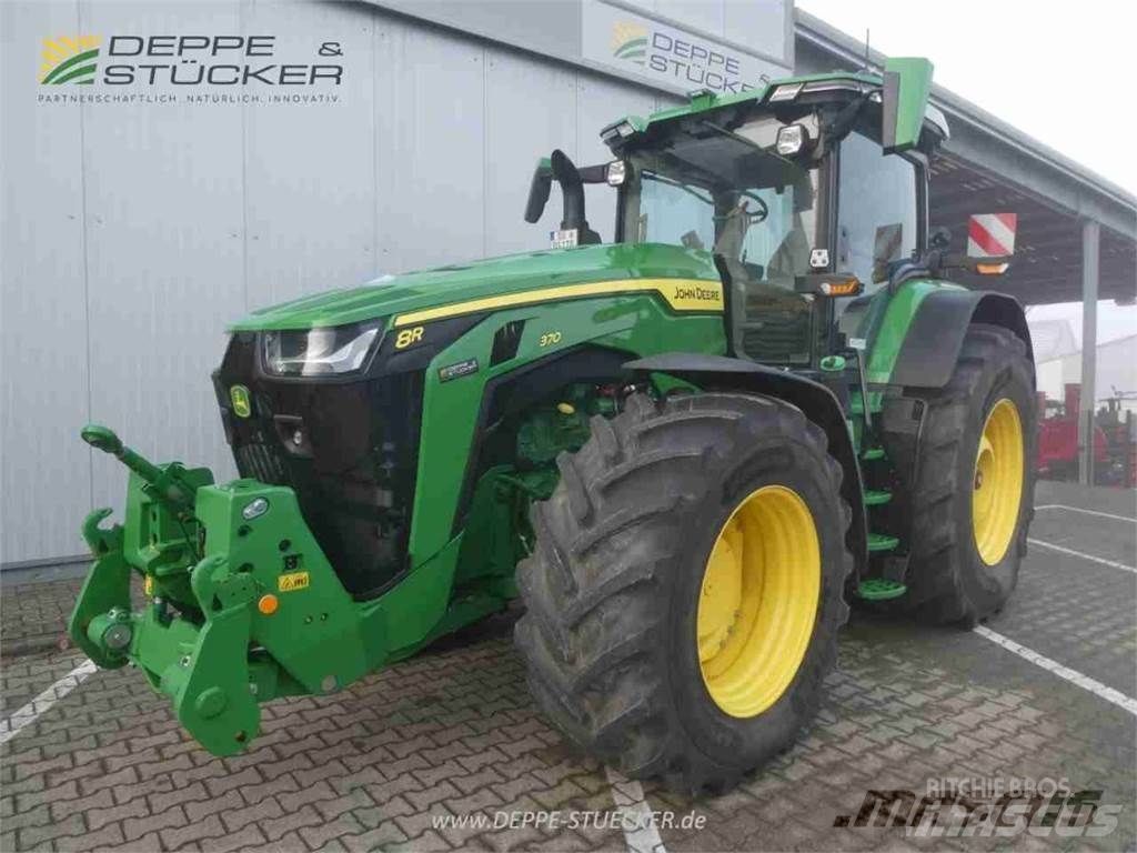 E-FARM: John Deere 8R 370 - Traktor - id JYGCGJG - 305.000 € - Produktionsår: 2023 - Motortimer: 653,Motoreffekt (HP): 370,Tyskland
