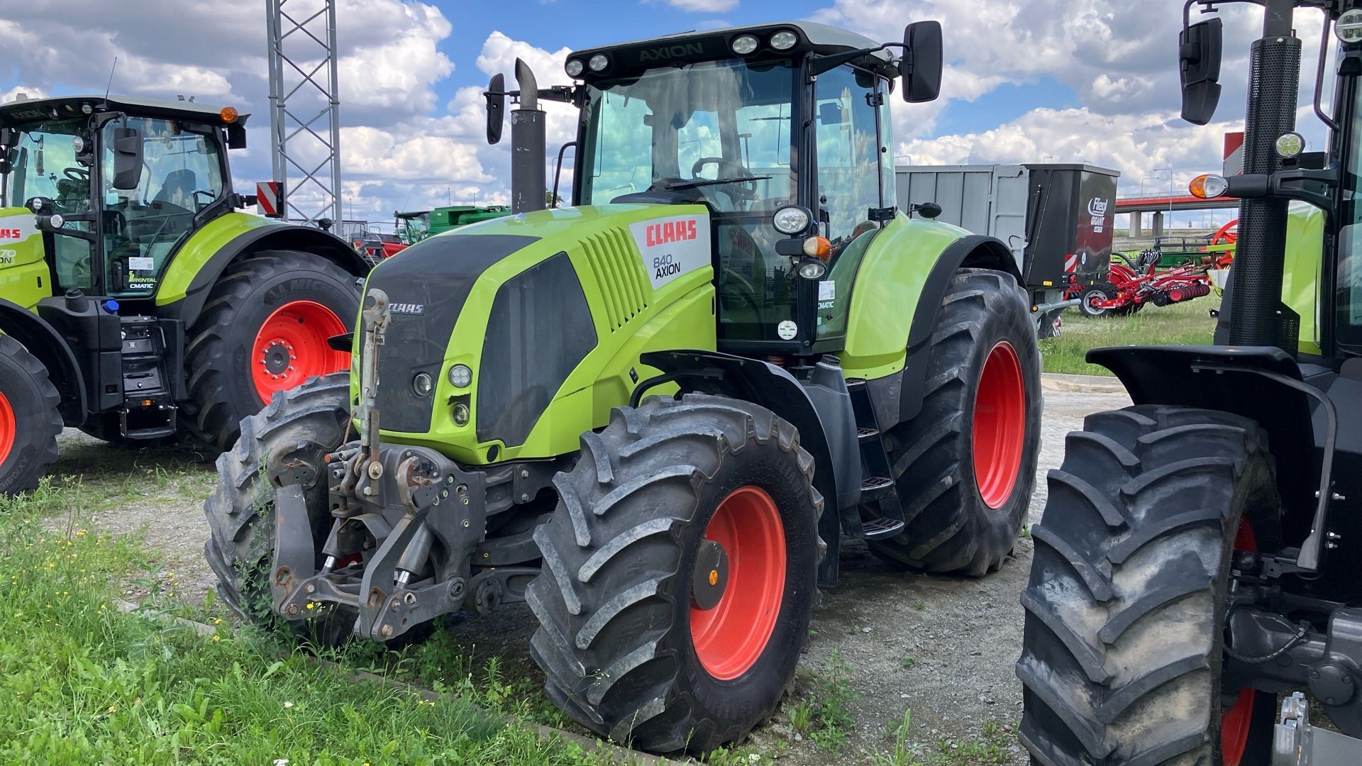 E-FARM: Claas Axion 840 CMATIC - Tracteur - id 4WK5YJR - 42 750 € - Année: 2012 - Lecture du nombre d'heure: 8 264,Puissance du moteur (chevaux): 213,Allemagne