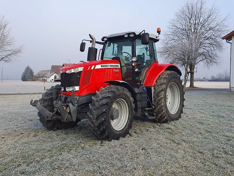 Massey Ferguson 7620 Dyna-VT Tractor €60,924