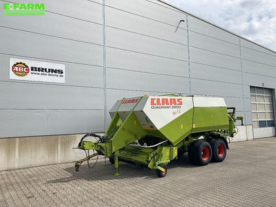 E-FARM: Claas Quadrant 2200 RC - Πρέσσα - id UB67AMM - 21.428 € - Χρονία: 2005 - Γερμανία