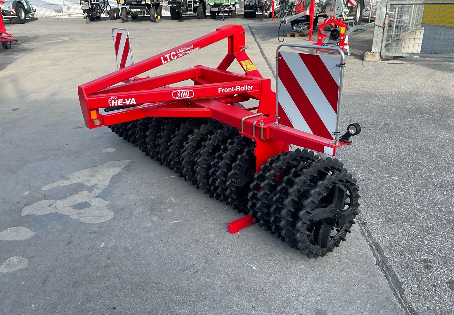 HE-VA Front-Roller 3 m Cross-Kill 550-600 mm Prasy i wały 5825 €