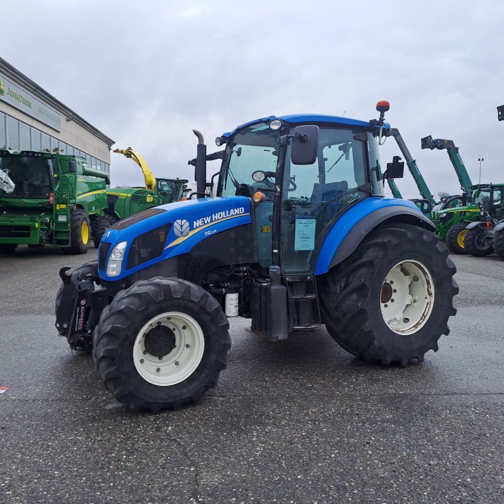 E-FARM: New Holland T4.105 - Tractor - id L93IPYF - 36.000 € - Año: 2016 - Horas: 4451,Potencia del motor: 107,Italia