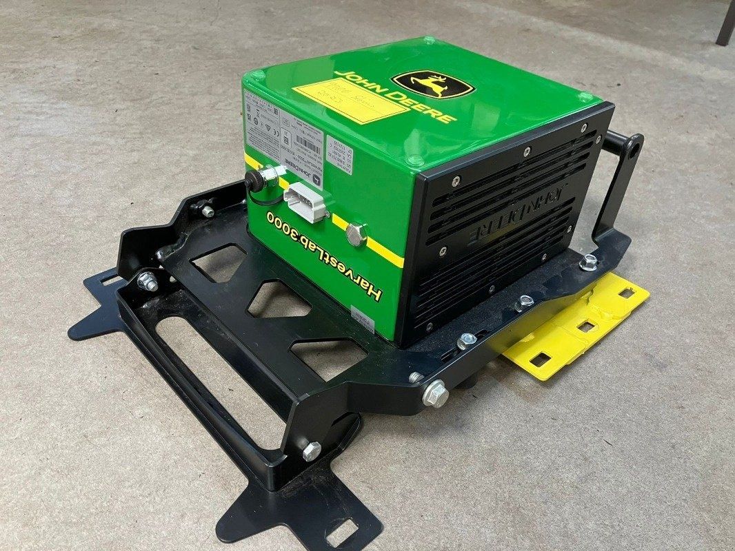 E-FARM: John Deere harvestlab 3000 **neuwertig** - Precision farming and GPS - id ZYCDBCI - €11,900 - Year of construction: 2023 - Germany