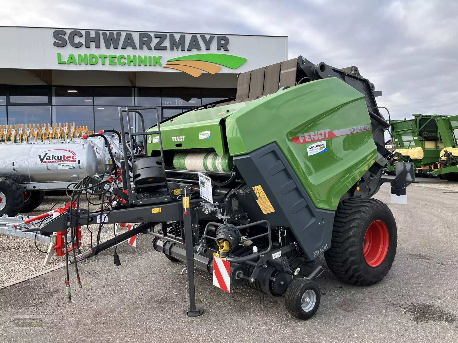 E-FARM: Fendt rotana 180 xtra cut - Presă de balotat - id SUBLP4C - 48.000 EUR - Anul: 2022 - Austria