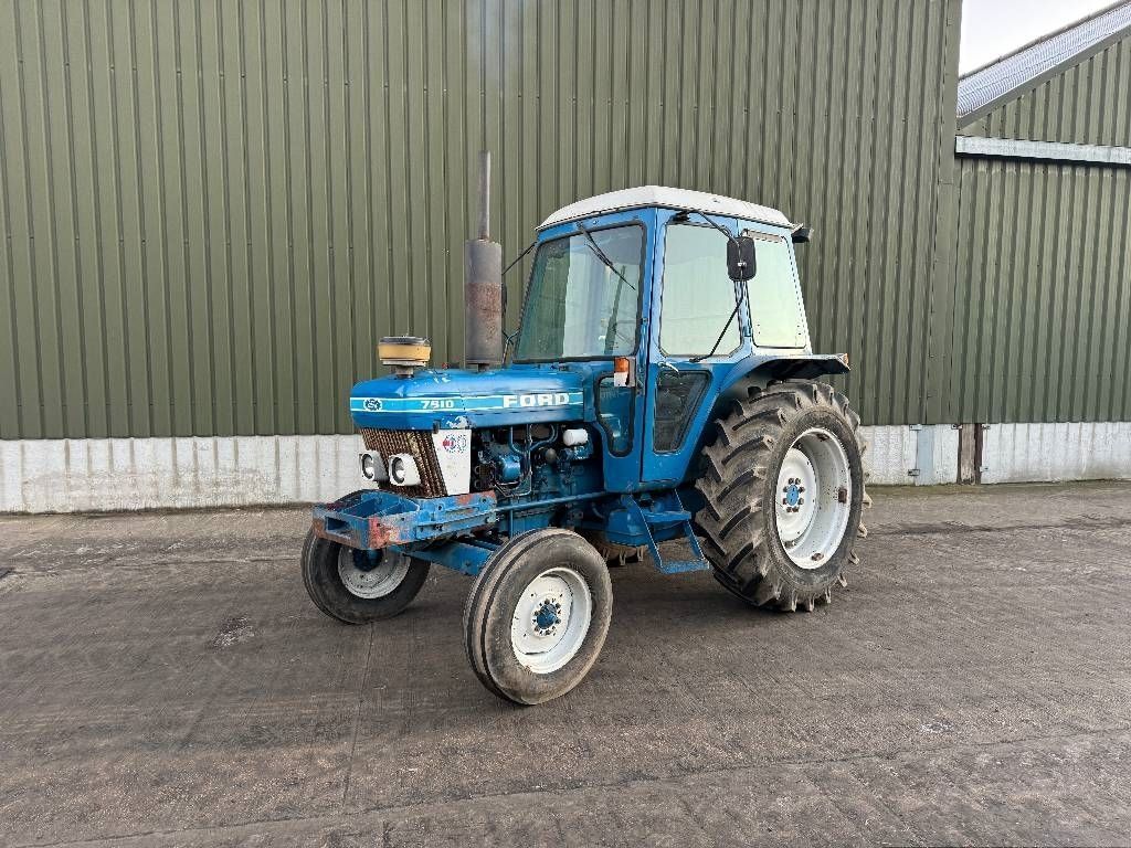 E-FARM: Ford 7610 2wd - Tractor - id KJLWFJA - 16.096 € - Año: 1982 - Horas: 5824,Reino Unido