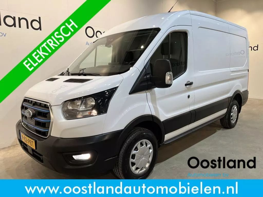 Ford e-transit 390 (3500 kg) l2h2 trend 68 kwh / 100% elektrisch !! / Motor vehicle €27,950