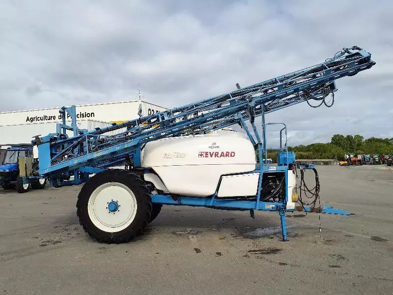 E-FARM: Evrard meteor3400-28 - Pulverizador - id LWGUPFI - 5000 € - Año: 1998 - Francia