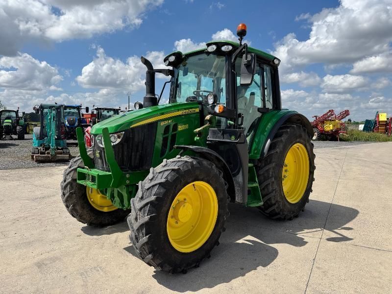 E-FARM: John Deere 6120 M - Traktor - id BIYS6PI - 85.000 € - Baujahr: 2024 - Abgelesene Motorstunden: 1.500,Motorleistung (PS): 120,Frankreich