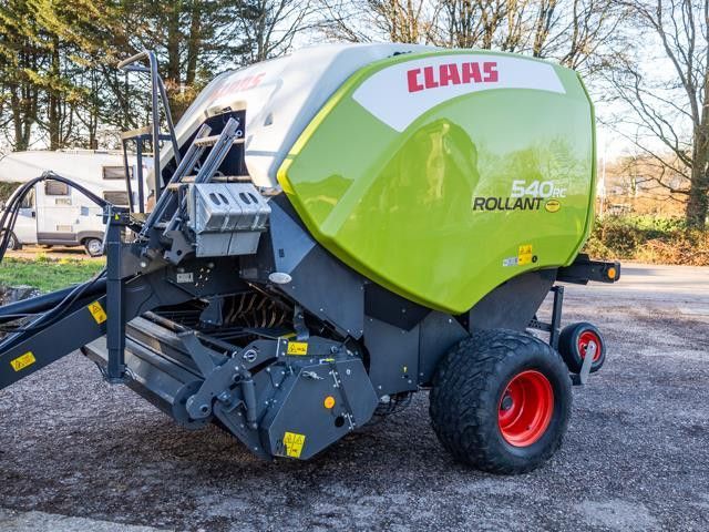 E-FARM: Claas Rollant 540 RC - Πρέσσα - id IKA8WER - 29.157 € - Χρονία: 2021 - Ηνωμένο Βασίλειο