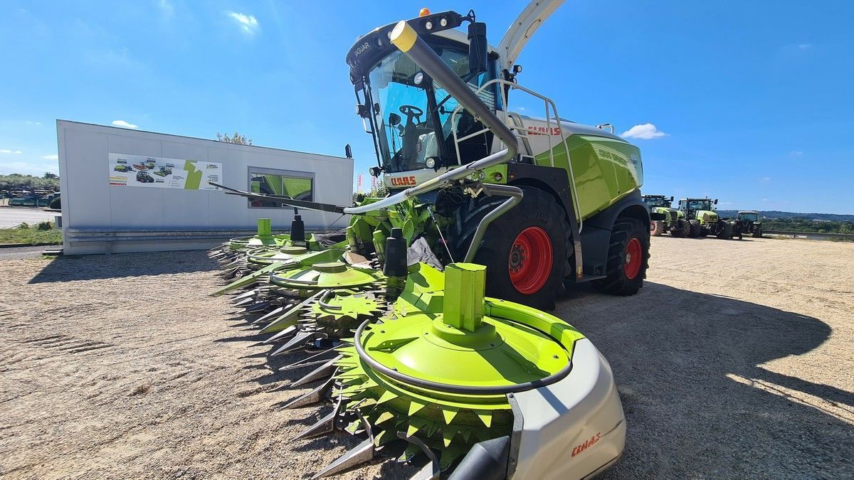 E-FARM: Claas Orbis 750 - Sběrač zrna - id XTP86RK - 85 000 € - Rok výroby: 2022 - Francie