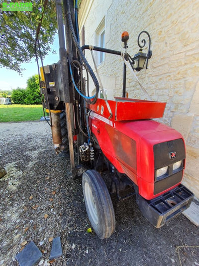 E-FARM: Massey Ferguson 3435 - Tractor - id HMHUPTS - €22,000 - Year of construction: 2009 - Engine hours: 1,920,Engine power (HP): 80,France