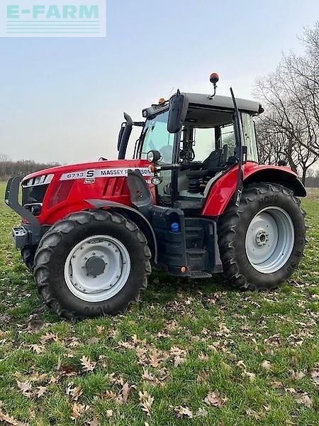 Massey Ferguson 6713 S Tractor €71,000