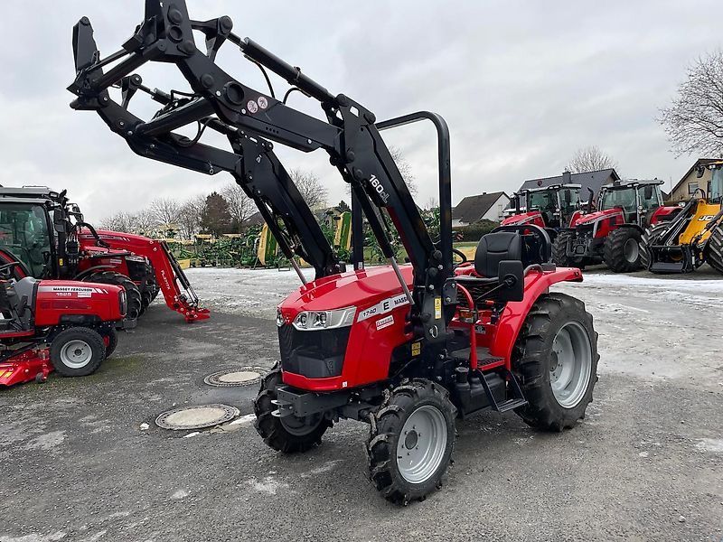 Massey Ferguson 1740 Tractor 26.900 €
