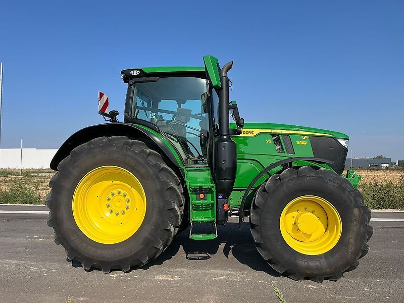 E-FARM: John Deere 6R 215 - Tractor - id 64JGHF5 - €174,000 - Year of construction: 2022 - Engine hours: 1,260,Engine power (HP): 215,Germany