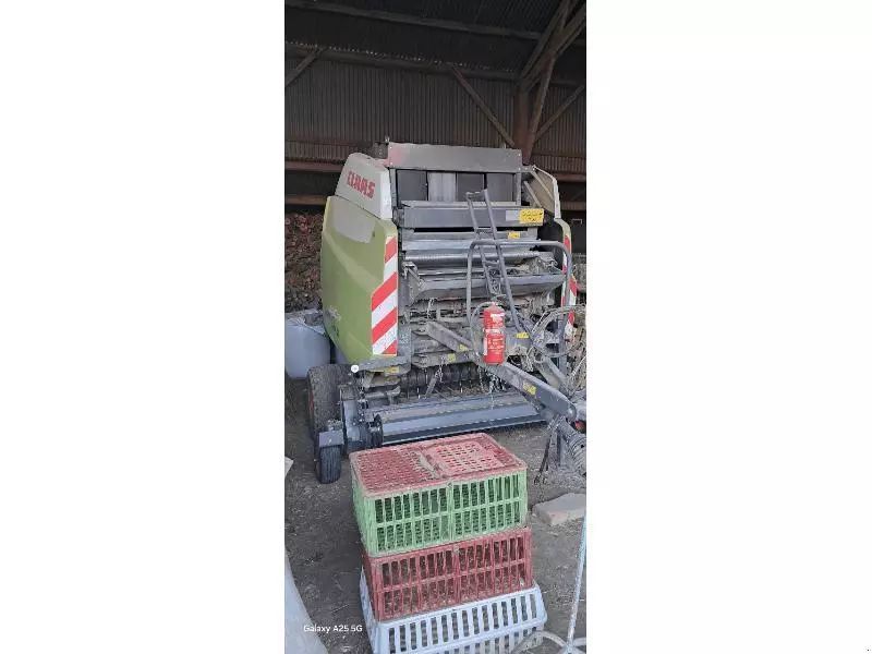 E-FARM: Claas Variant 480 RF - Baler - id AVABT44 - €28,500 - Year of construction: 2021 - Total number of bales produced: 8,800,France