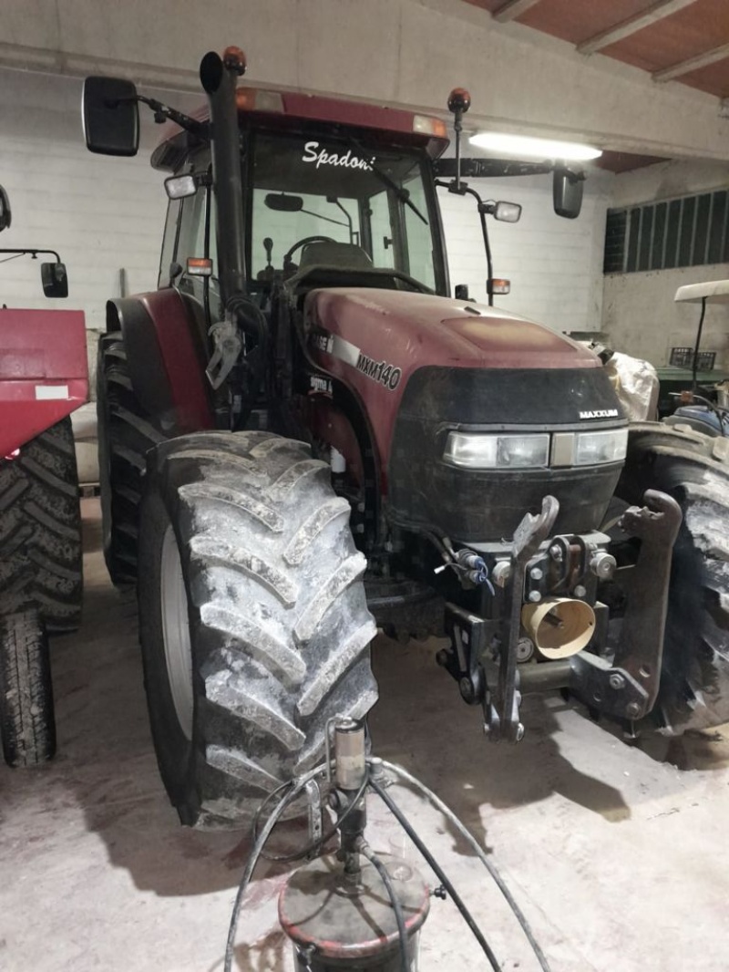 Case IH MXM 140 tractor €28,000