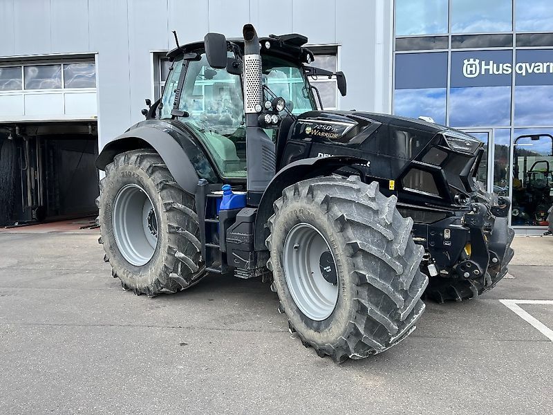 Deutz-Fahr AgroTron 7250 TTV Tractor €92,900