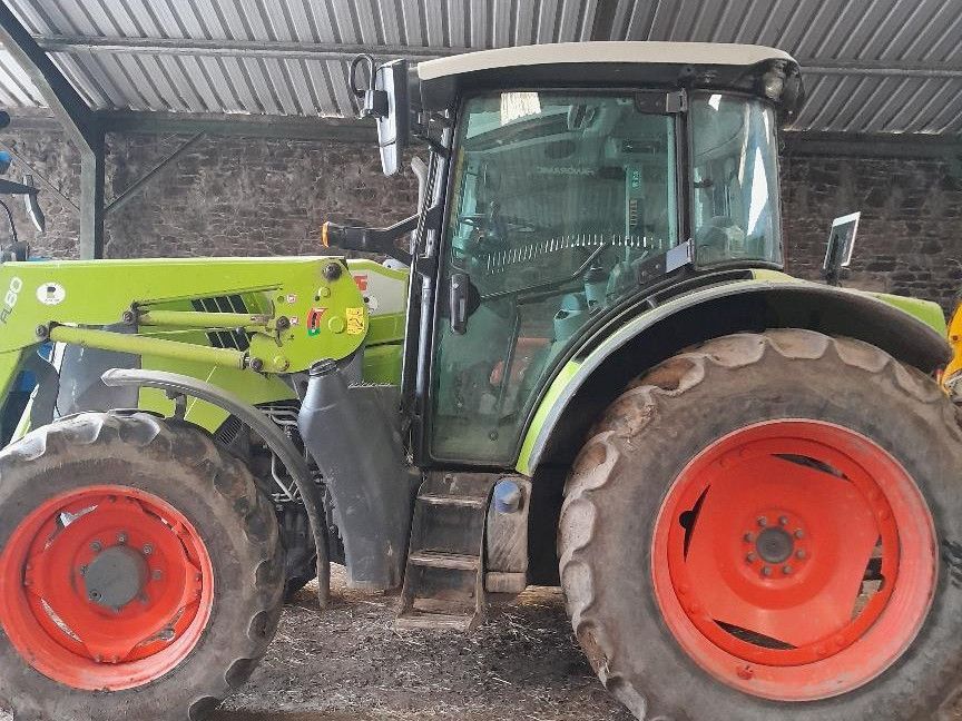 Claas Arion 430 Tractor €45,158