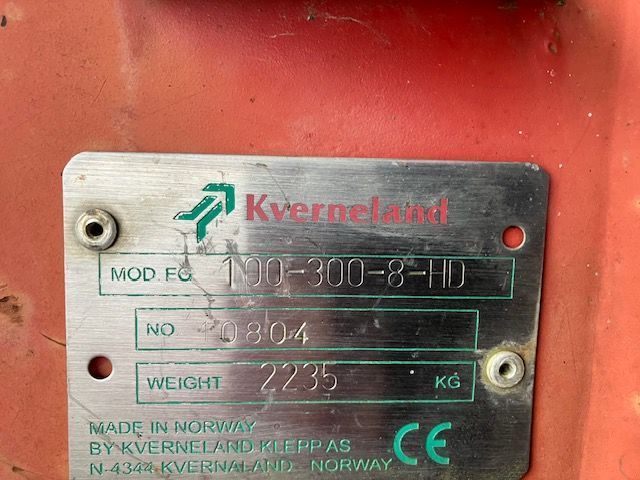 Kverneland 100-300-8-hd Pług 11 000 €