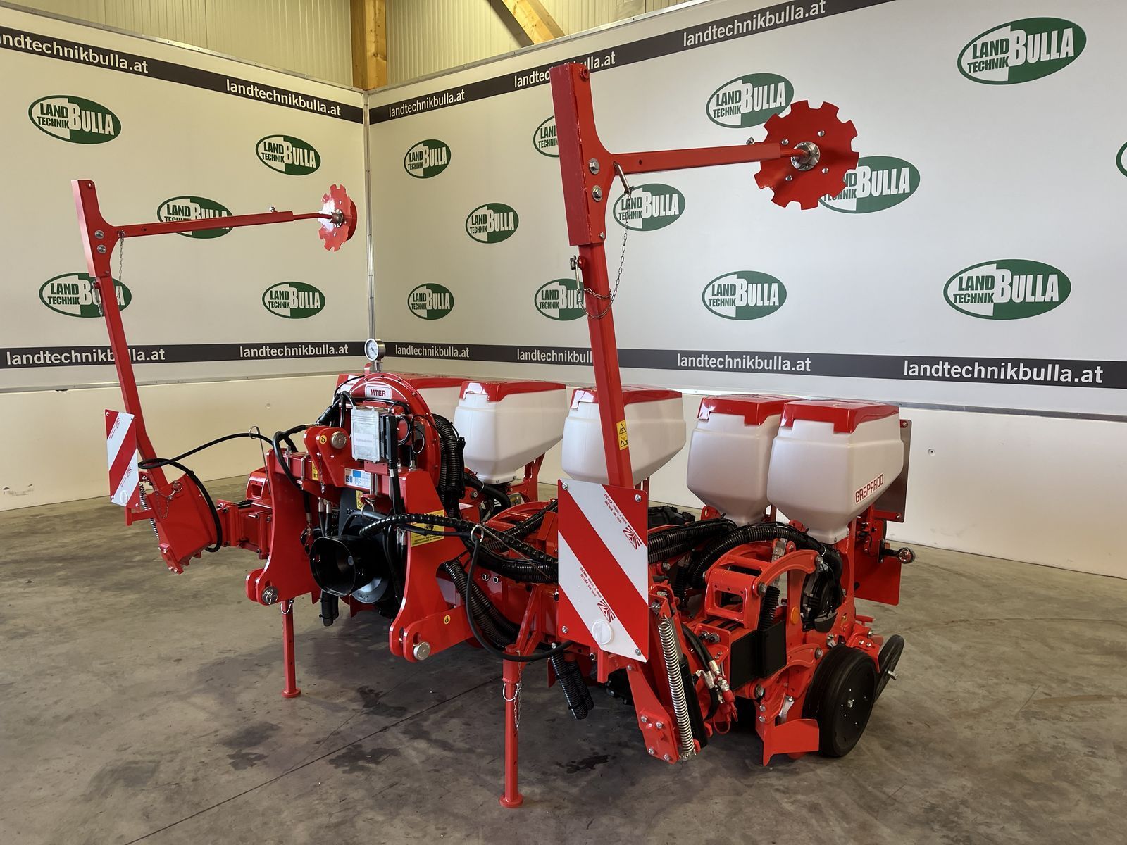 E-FARM: Gaspardo MTR 6 - Seminatrice di precisione - id VHE2PVK - 22.900 € - Anno di costruzione: 2023 - Austria