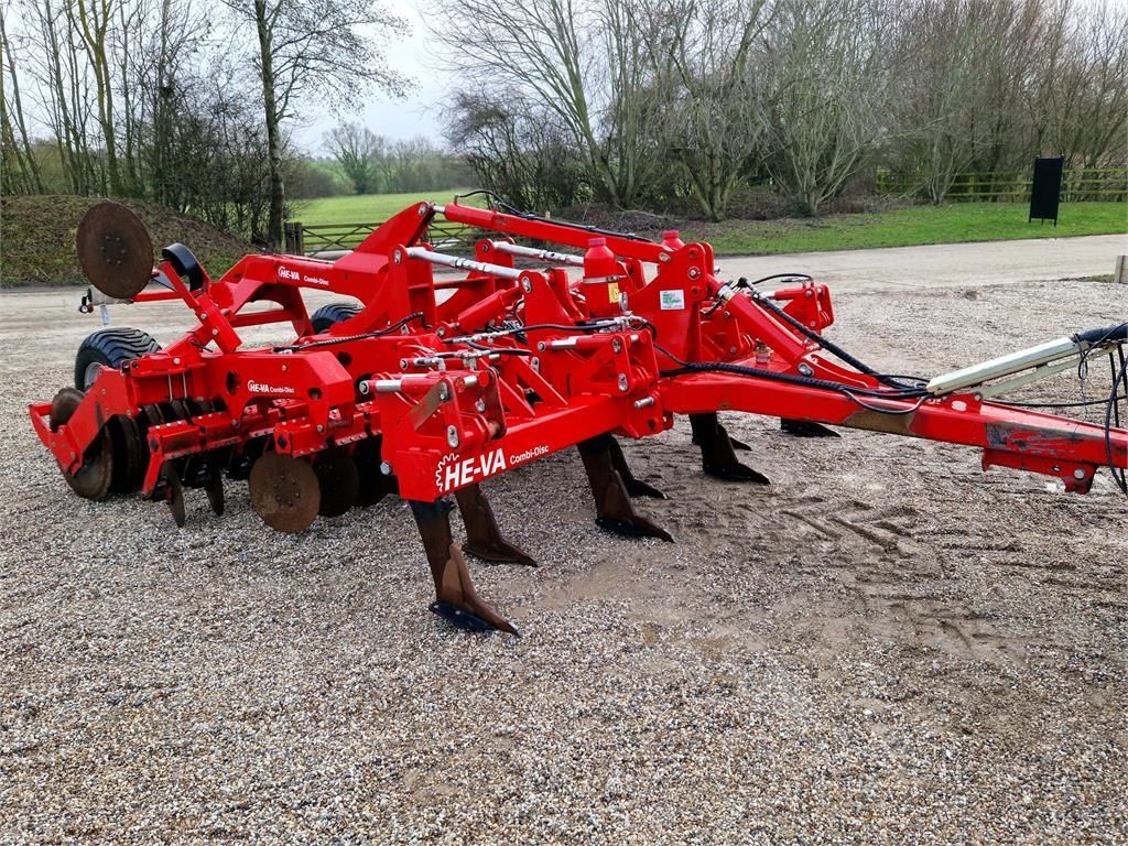 HE-VA 4m rigid combi disc Disc harrow €14,337