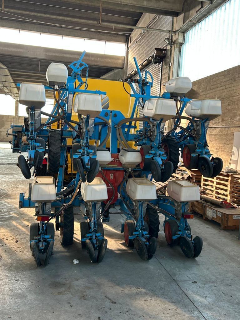 Monosem ng plus 8r Precision drill €6,000