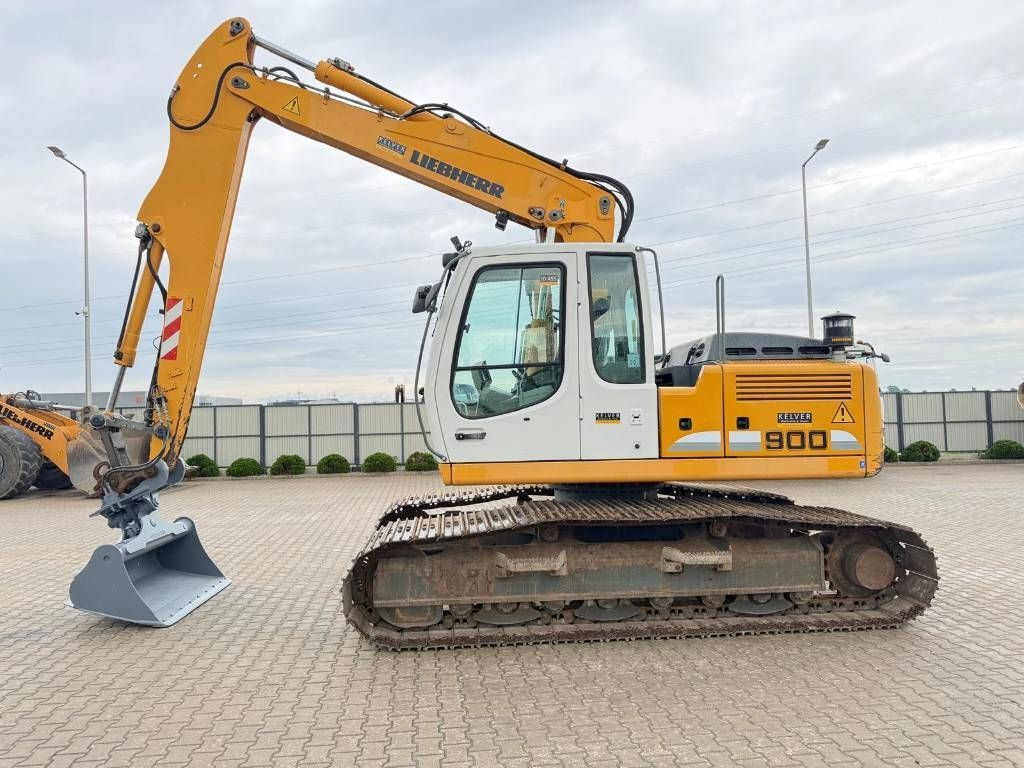 Liebherr r900 litronic * 2011 * original 8 688 mth * long * Escavatore cingolato 44.651 €