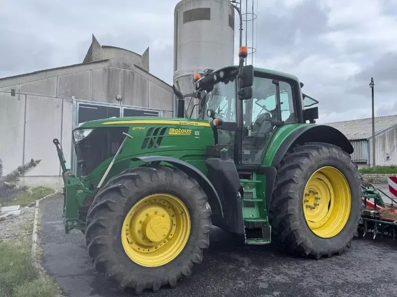 E-FARM: John Deere 6175 M - Traktor - id 1PY6N8I - 90.000 € - Baujahr: 2018 - Abgelesene Motorstunden: 2.800,Motorleistung (PS): 175,Frankreich