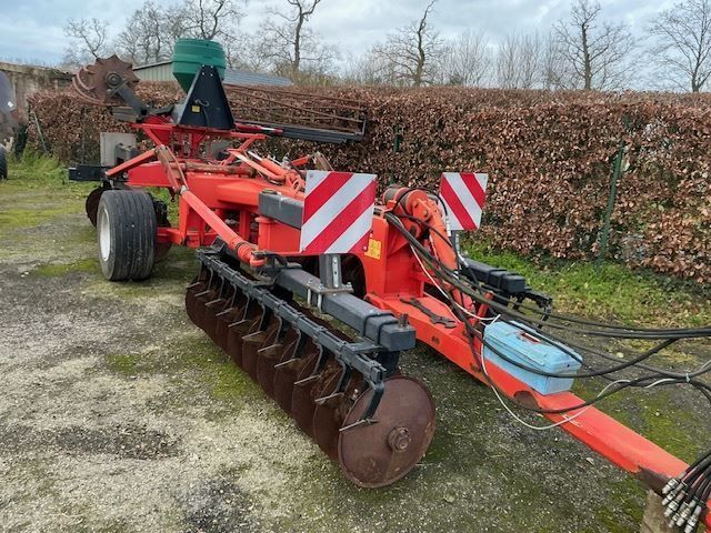 GREGOIRE BESSON cowercrop Herse à disques et disque compact 14 900 €