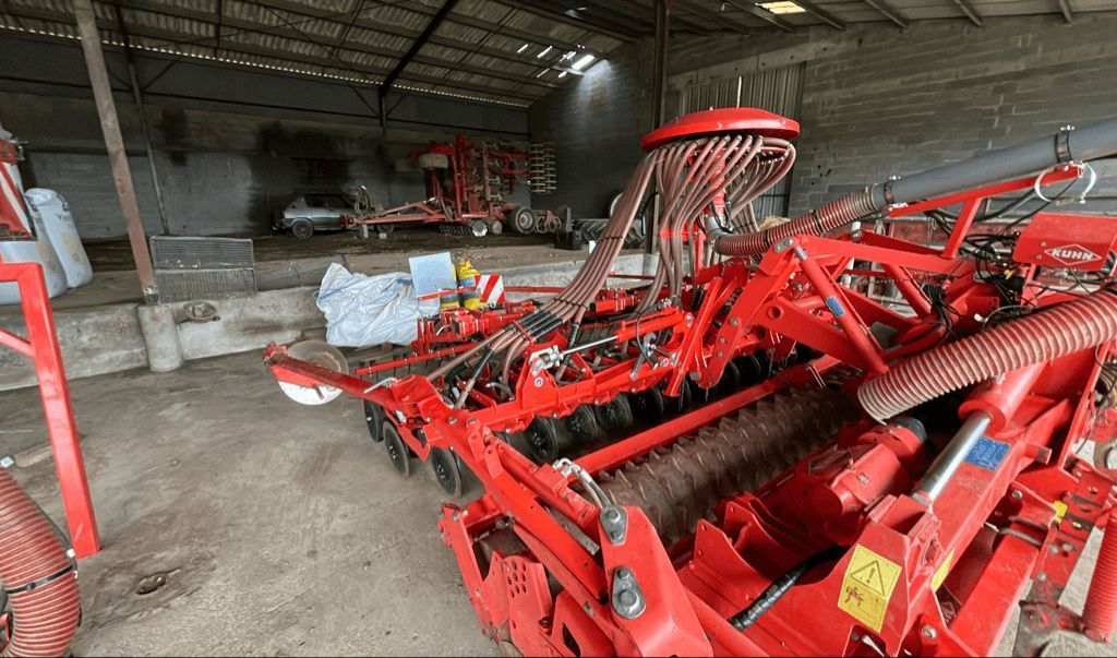 Kuhn btfr 4500 Siewnik rzędowy/agregat uprawowo-siewny 48 000 €