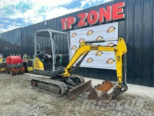 Wacker Neuson et24 - canopy - attache rapide hydraulique Mini excavator €17,500