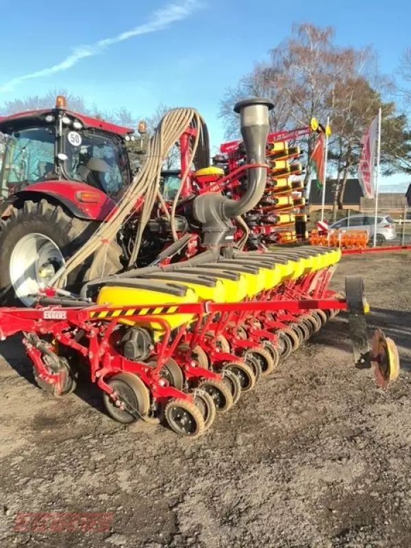 VÄDERSTAD Tempo V 12 Maszyna do siewu punktowego 84 000 €