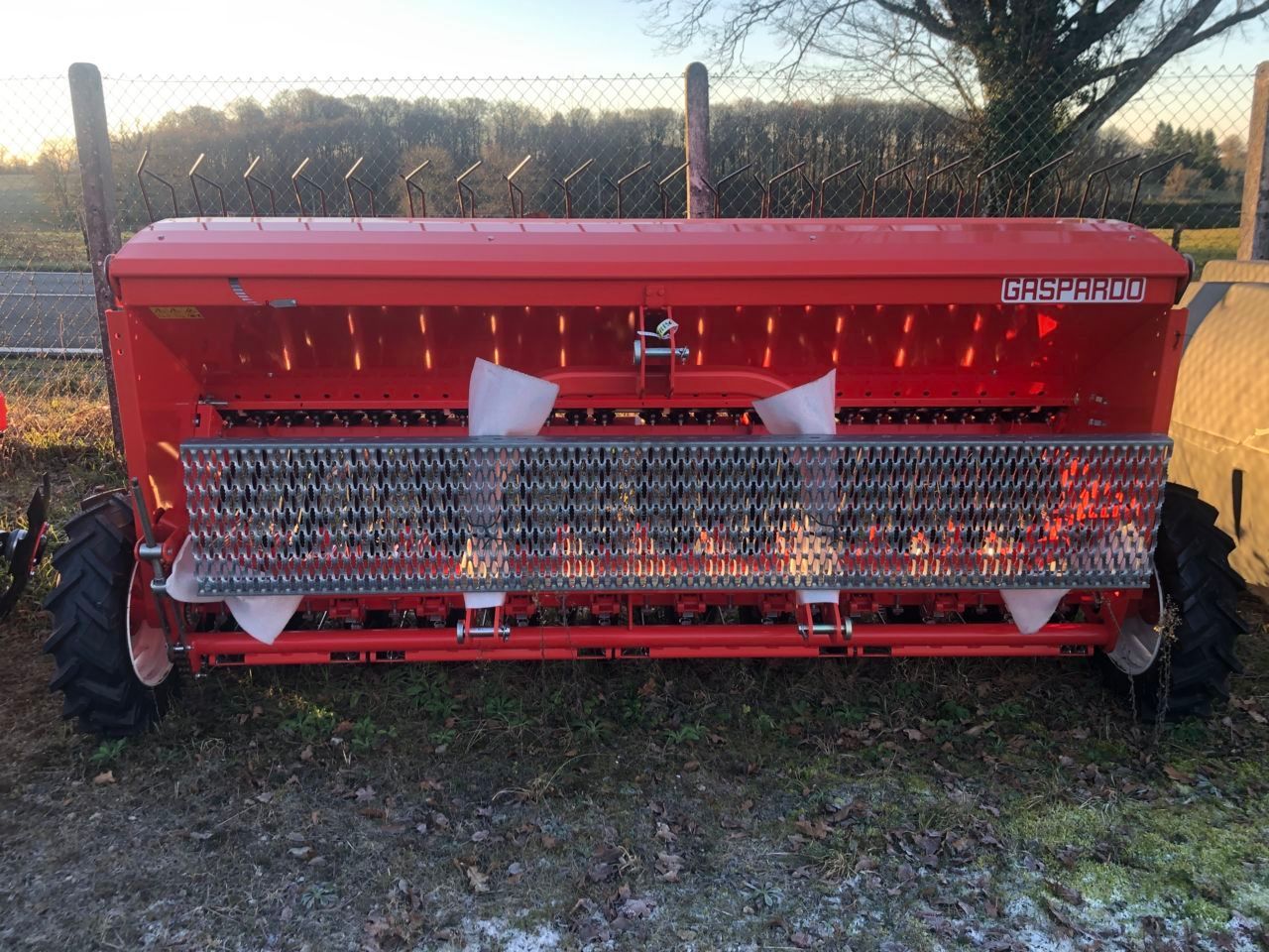 E-FARM: Maschio nina 300 - Drillmaschine - id WI83QDL - 11.800 € - Baujahr: 2023 - Frankreich