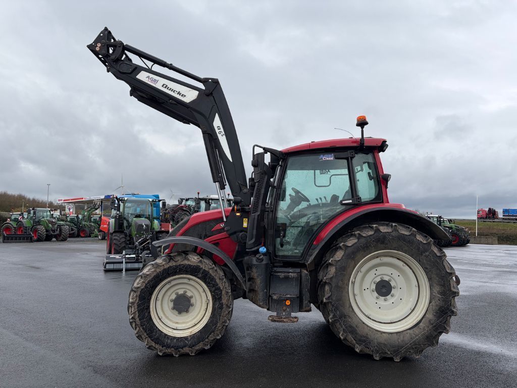 Valtra N135H Trattore 87.500 €