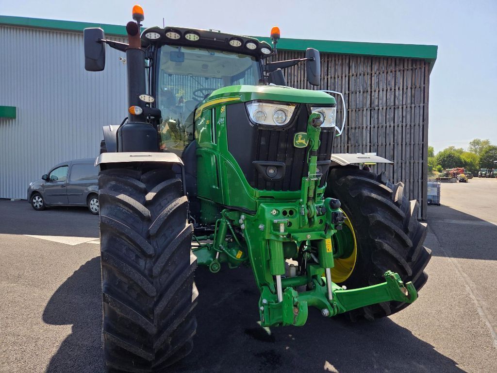 John Deere 6R 250 Tractor €184,000